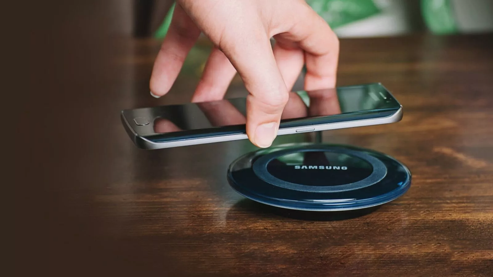 Cum se incarca wireless smartphone-urile?