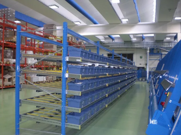 Avantajele utilizarii sistemelor de rafturi si depozitare metalice in camerele de depozitare