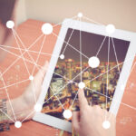 Conceptul de maximalism digital in webdesign