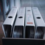 Cum să atingi eficiența în gestionarea documentelor? Află aici cum să implementezi un sistem de organizare funcțional