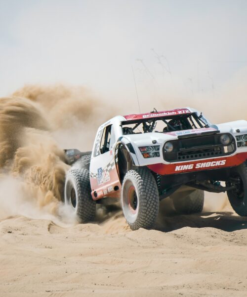 Deschiderea Drumurilor Mai Putin Calatorite – Puterea Adevarata a Anvelopelor Off Road