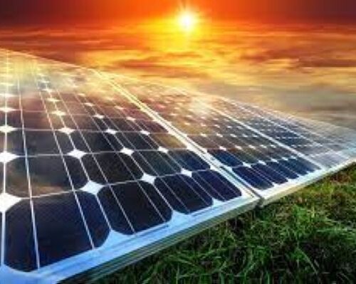 De ce să alegi Helius pentru instalarea și mentenanța panourilor fotovoltaice