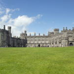 Descoperă Magia Irlandei: De la Muzica Tradițională la Pădurile Antice