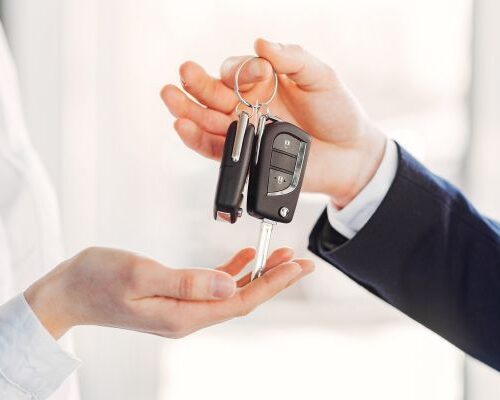 Cum te poate ajuta o simulare leasing să înțelegi costurile necesare pentru preluarea mașinii