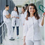 Care sunt principiile care ghidează activitatea Fundației YOUness, fondată de Vanessa Youness