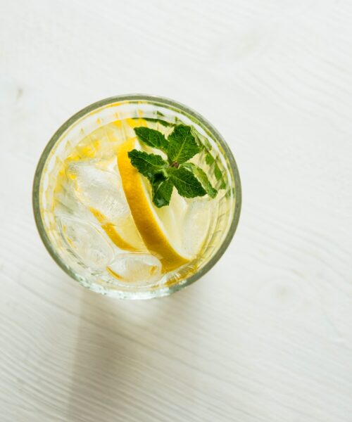 Cum iti influenteaza starea de sanatate consumul regulat de lichide