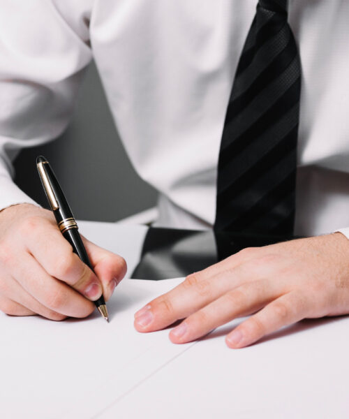 Ce sunt notarii publici?