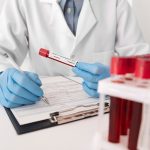Analizele de Sânge Importante: Ghidul Diagnosticului și Monitorizării Sănătății