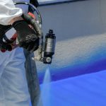 Patru tipuri de materiale izolatoare termic pentru acoperișurile din țiglă metalică