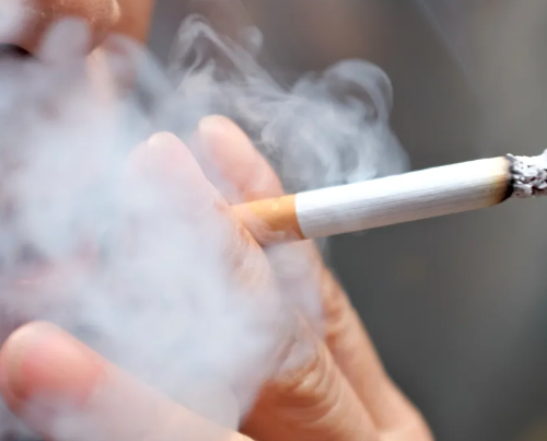 Cat cheltuiesc romanii pe vicii?