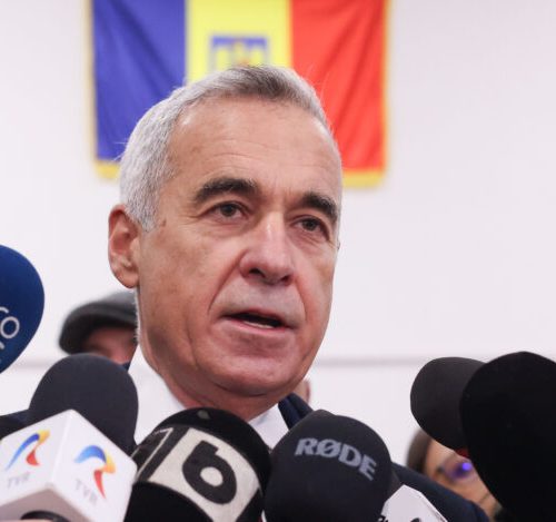 Călin Georgescu: de ce să susții o țară când poți să ai un idol personal?