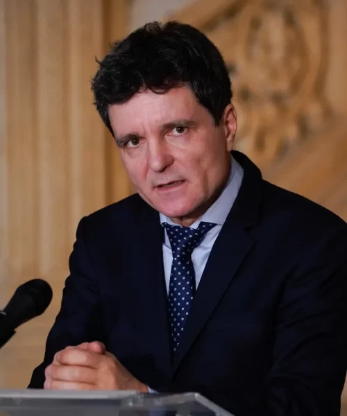 Ce rămâne din democrație când nu mai există opoziție reală?