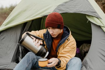 Ce buget trebuie să aloci pentru un set complet de echipament de camping?