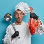 Care sunt pericolele supragătitului la fructele de mare și cum se evită?